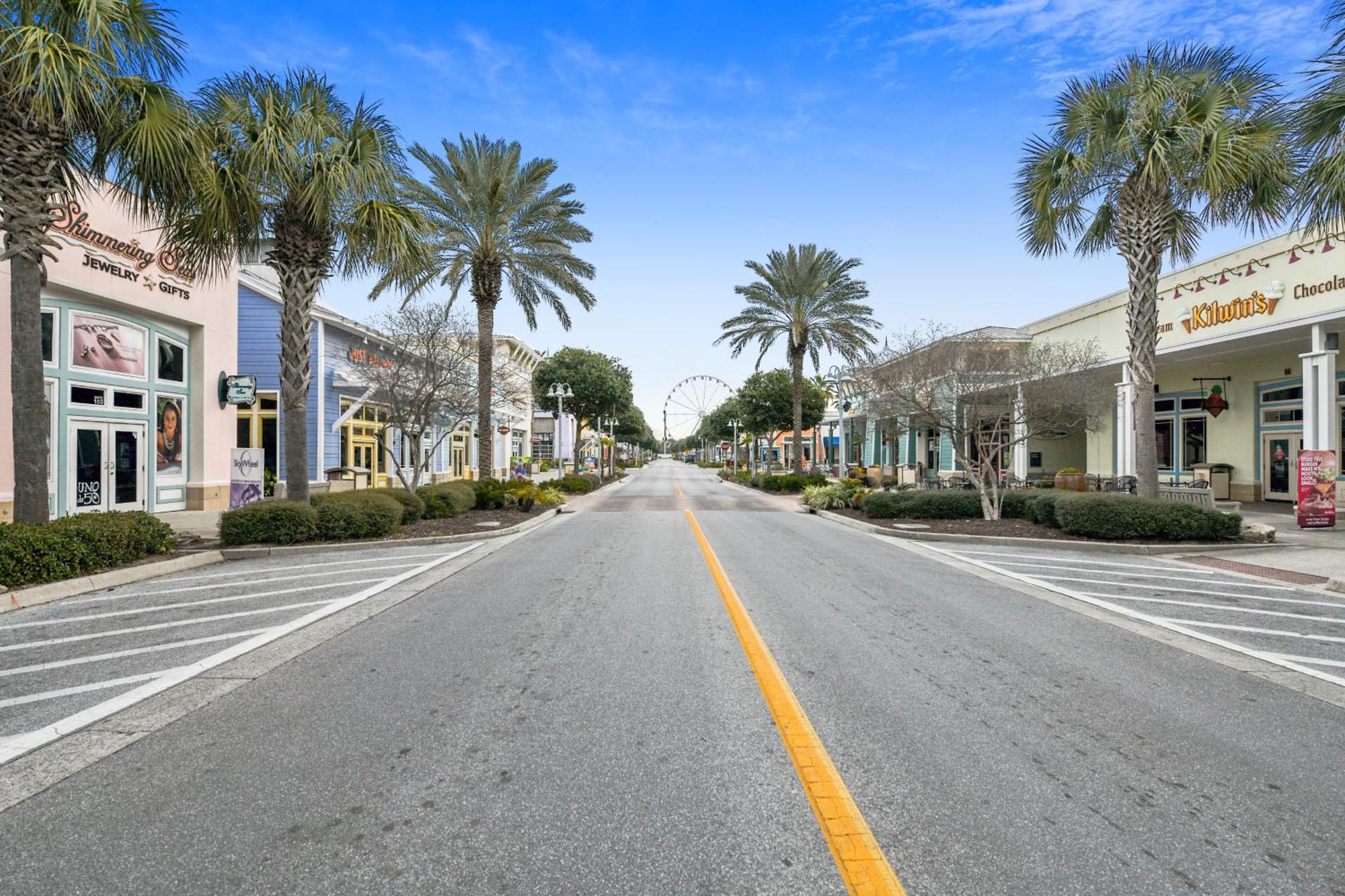 Laketown Wharf Resort #1321 By Book That Condo Panama City Beach Exterior photo