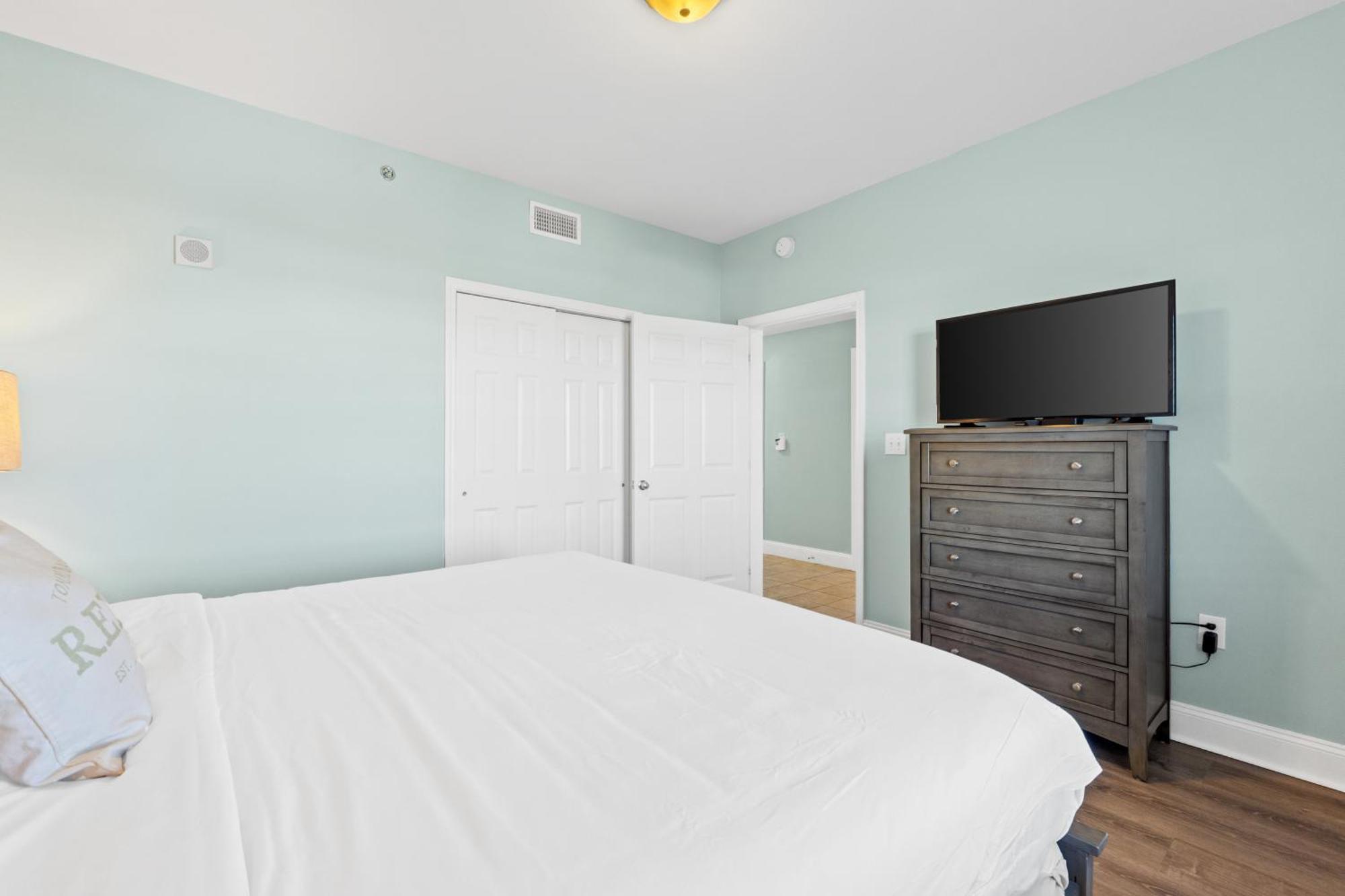 Laketown Wharf Resort #1321 By Book That Condo Panama City Beach Exterior photo
