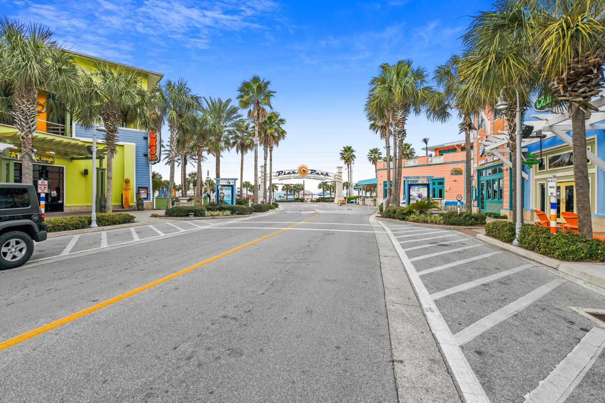 Laketown Wharf Resort #1321 By Book That Condo Panama City Beach Exterior photo